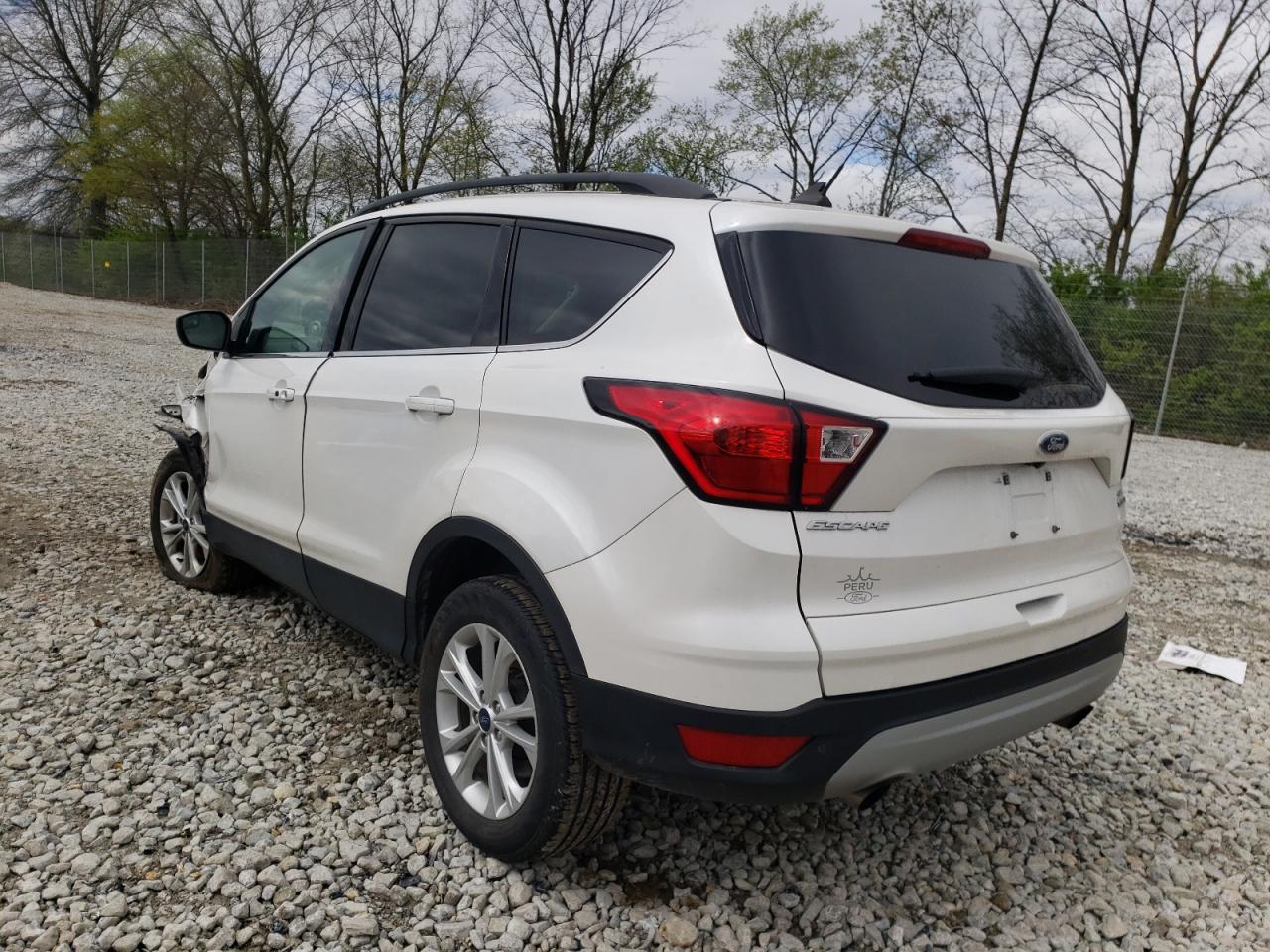 Photo 3 from auction – 2019 FORD ESCAPE SEL with VIN 1FMCU9HD2KUB76746