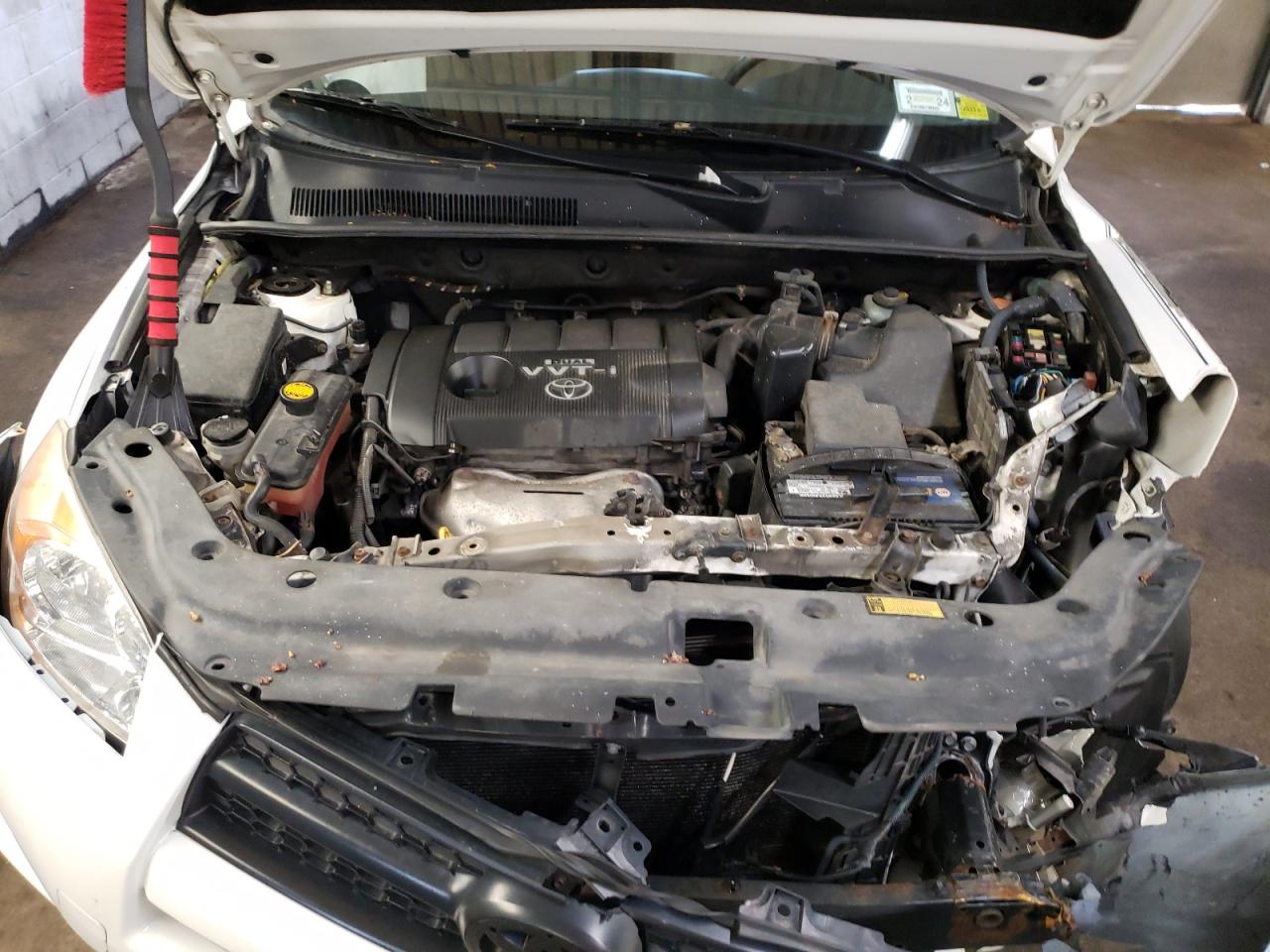 Photo 7 from auction – 2009 TOYOTA RAV4 with VIN 2T3BF33V09W010486