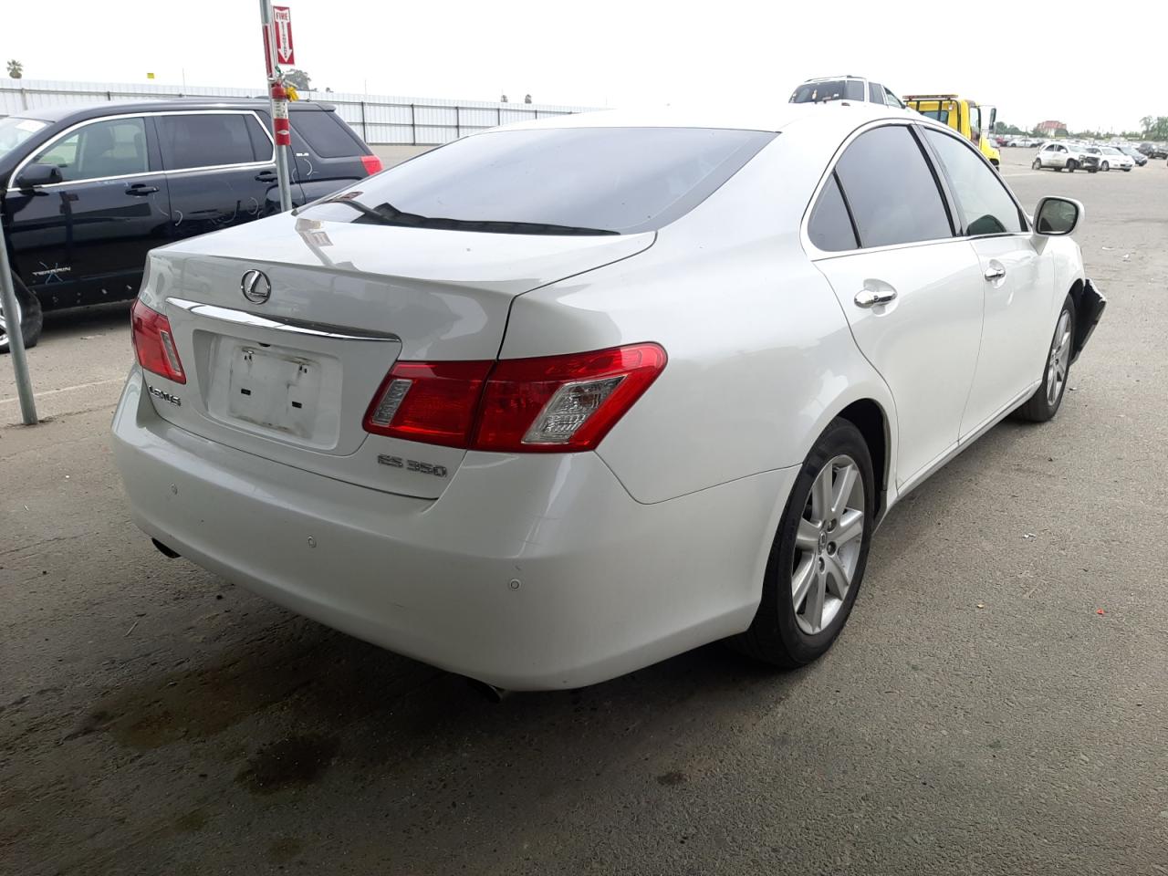 Photo 4 from auction – 2007 LEXUS ES 350 with VIN JTHBJ46G272052535