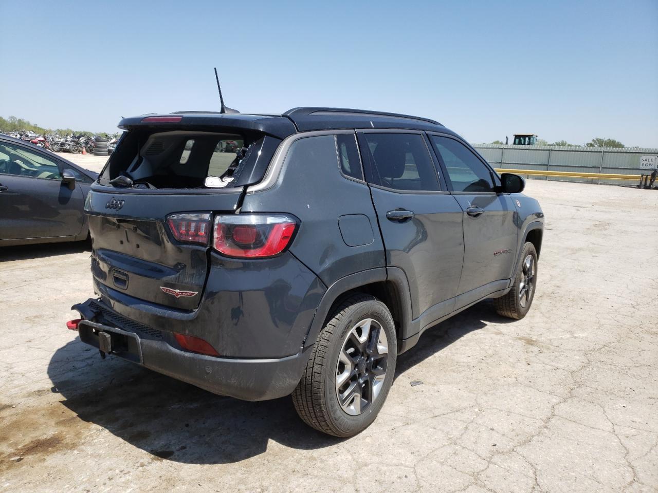 Photo 4 from auction – 2018 JEEP COMPASS TR with VIN 3C4NJDDB8JT200277