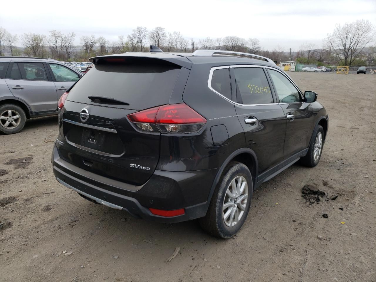 Photo 4 from auction – 2020 NISSAN ROGUE S with VIN KNMAT2MV4LP530979