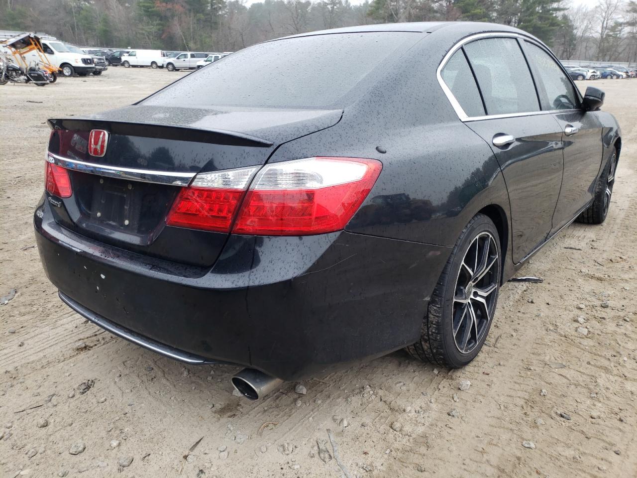 Photo 4 from auction – 2013 HONDA ACCORD EX with VIN 1HGCR2F75DA140954