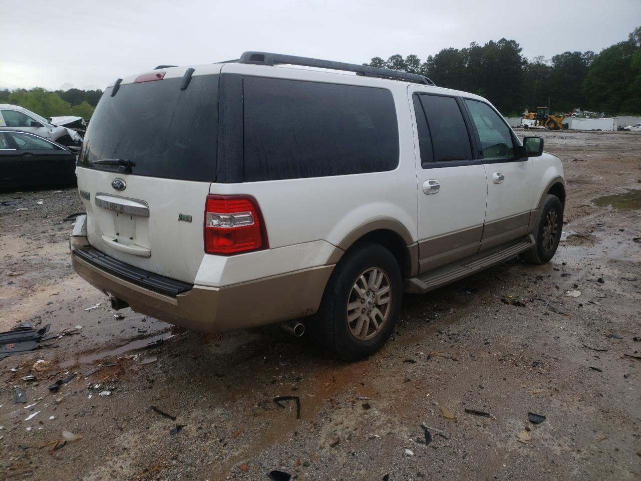 Photo 4 from auction – 2011 FORD EXPEDITION with VIN 1FMJK1H50BEF18079