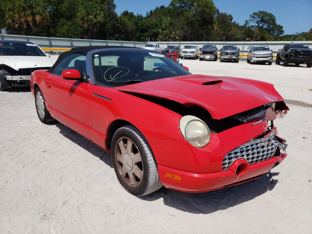 FORD THUNDERBIR 2003 with VIN 1FAHP60A73Y105012 - Photo from auction