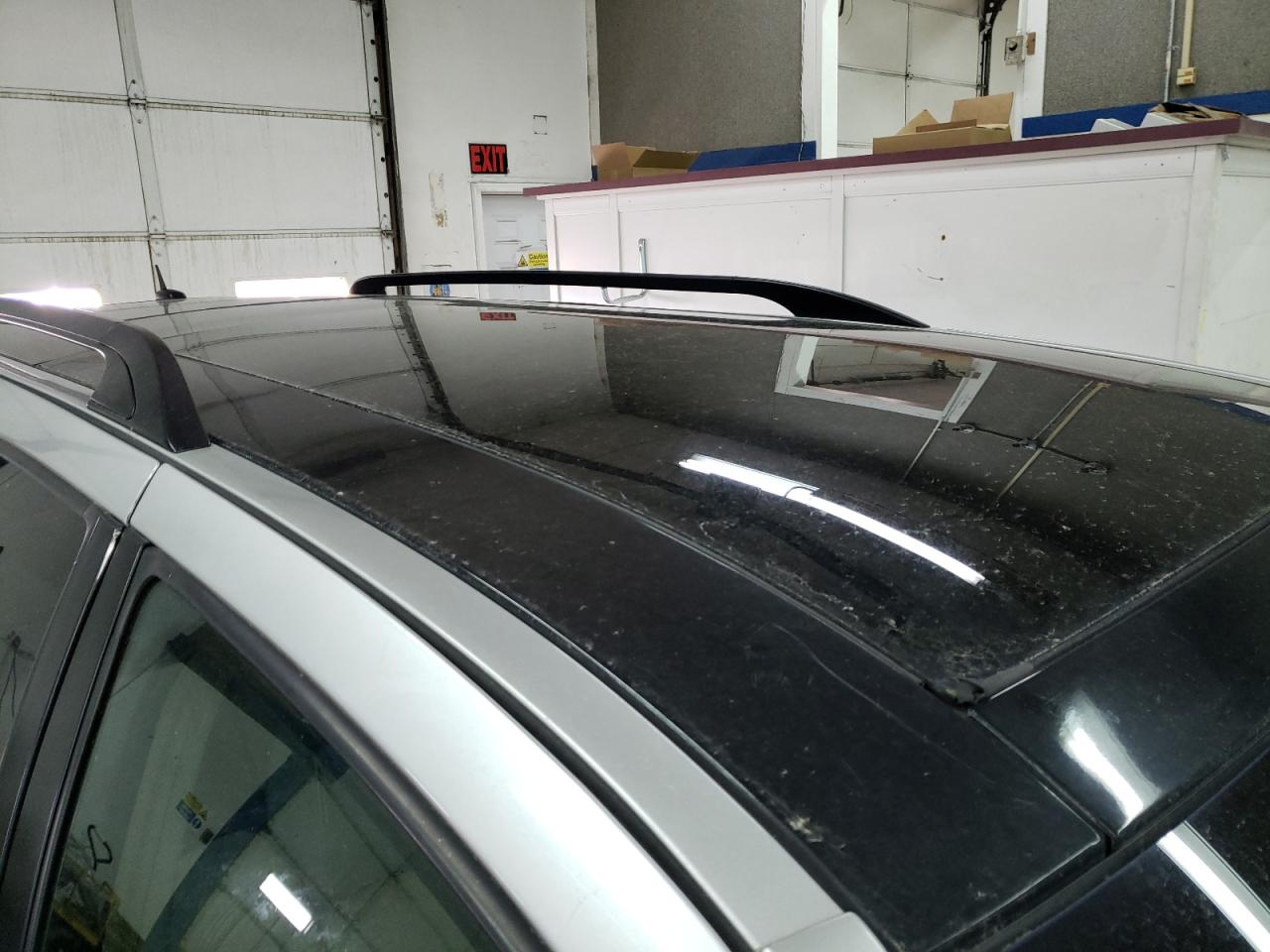 Photo 9 from auction – 2006 CADILLAC SRX with VIN 1GYEE637360172870