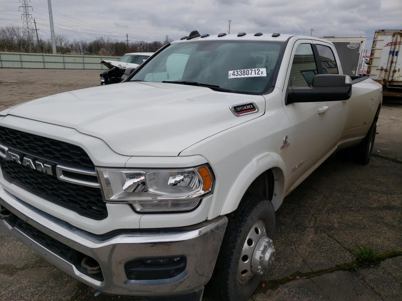 Photo 2 from auction – 2019 RAM 3500 BIG H with VIN 3C63RRHL9KG542855