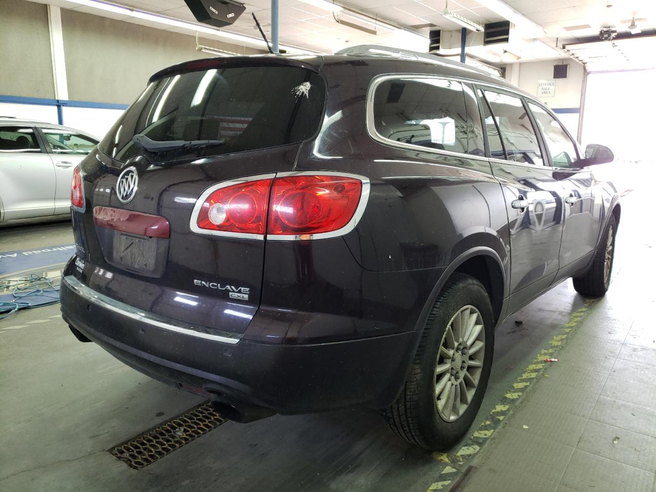 Photo 4 from auction – 2009 BUICK ENCLAVE CX with VIN 5GAEV23D59J110651
