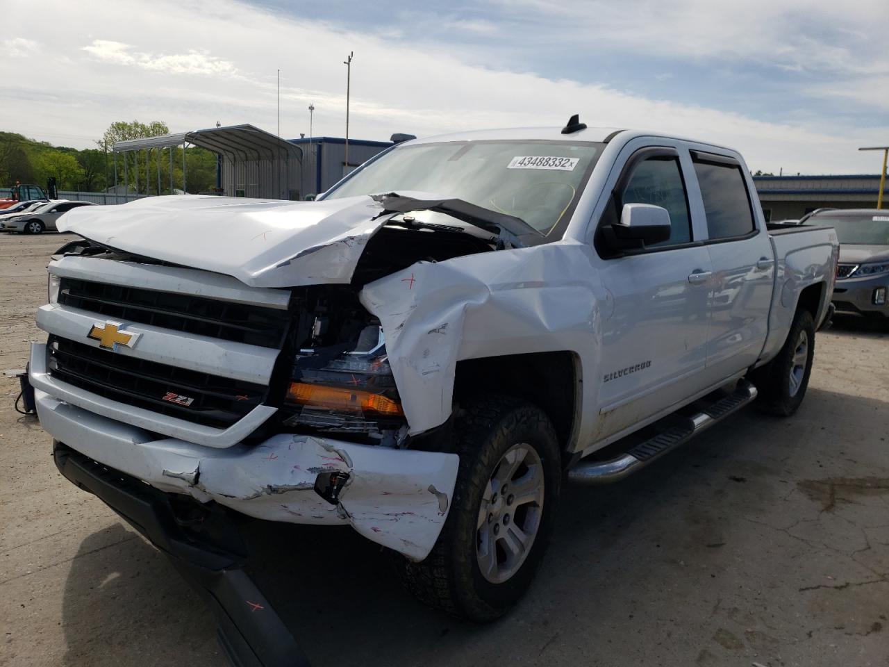 Photo 9 from auction – 2016 CHEVROLET SILVERADO with VIN 3GCUKREC4GG137886