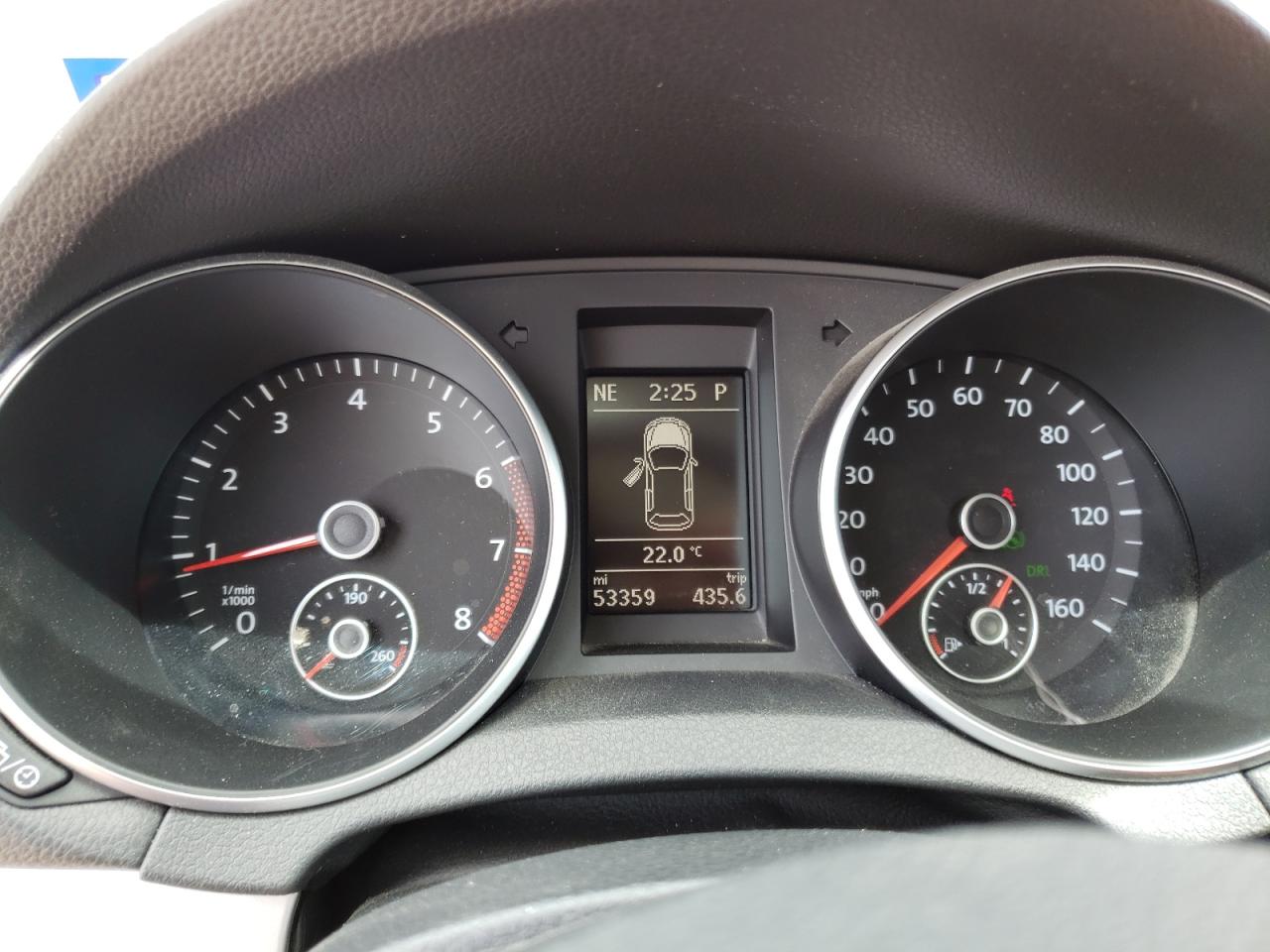 Photo 8 from auction – 2014 VOLKSWAGEN GOLF with VIN WVWDB7AJ6EW011469
