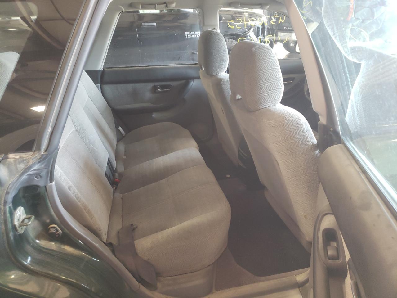 Zdjęcie 6 z aukcji – 2002 SUBARU LEGACY L z VIN 4S3BH635527303619
