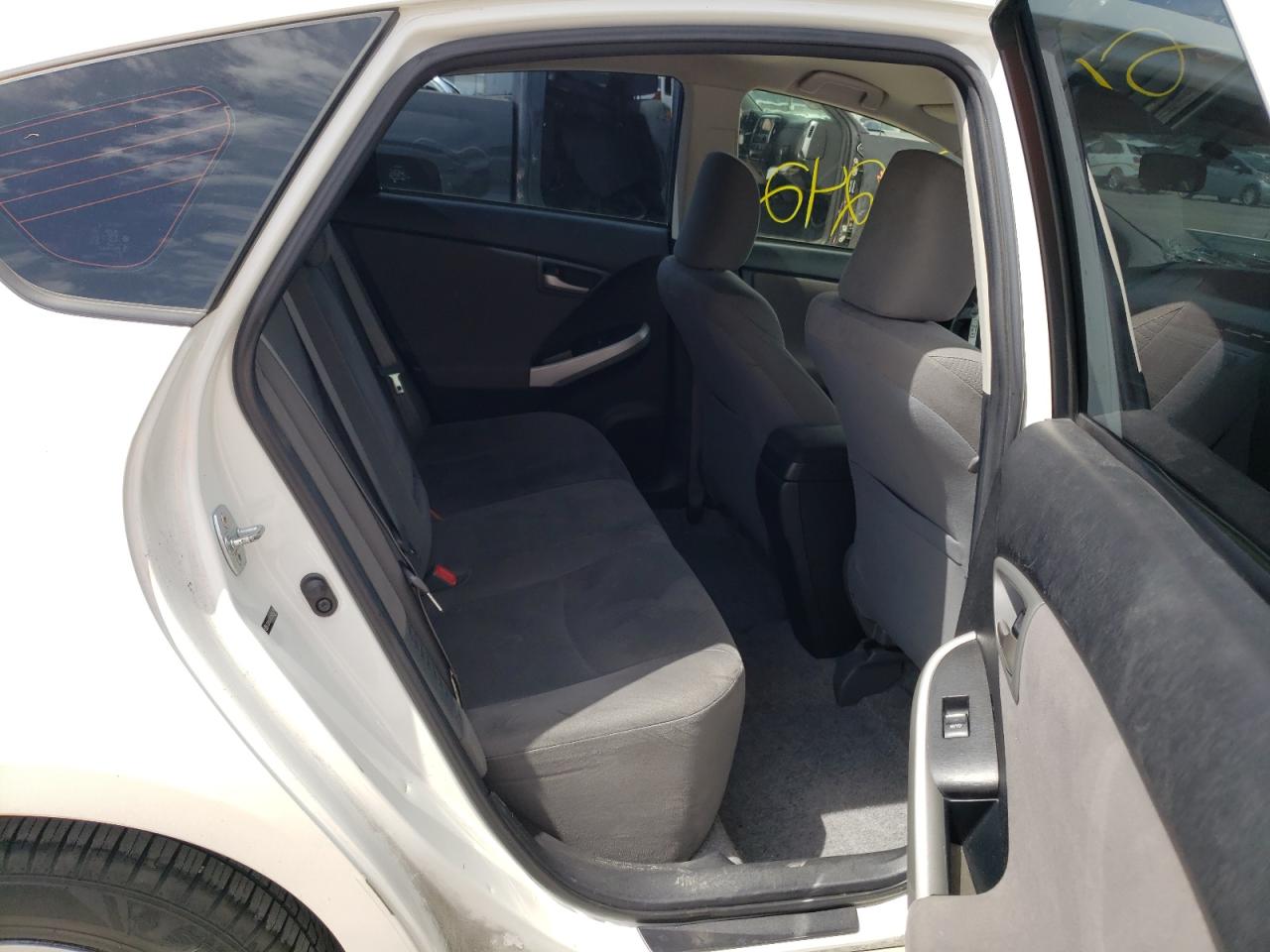 Photo 6 from auction – 2012 TOYOTA PRIUS with VIN JTDKN3DU3C5436731
