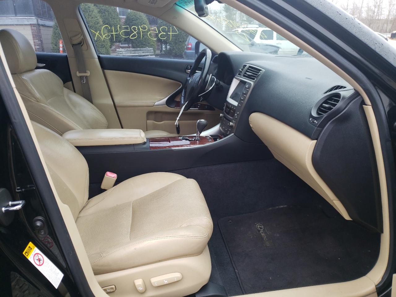 Photo 5 from auction – 2008 LEXUS IS 250 with VIN JTHBK262185078338