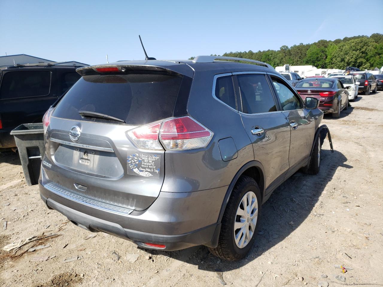 Photo 4 from auction – 2016 NISSAN ROGUE S with VIN KNMAT2MT9GP721799