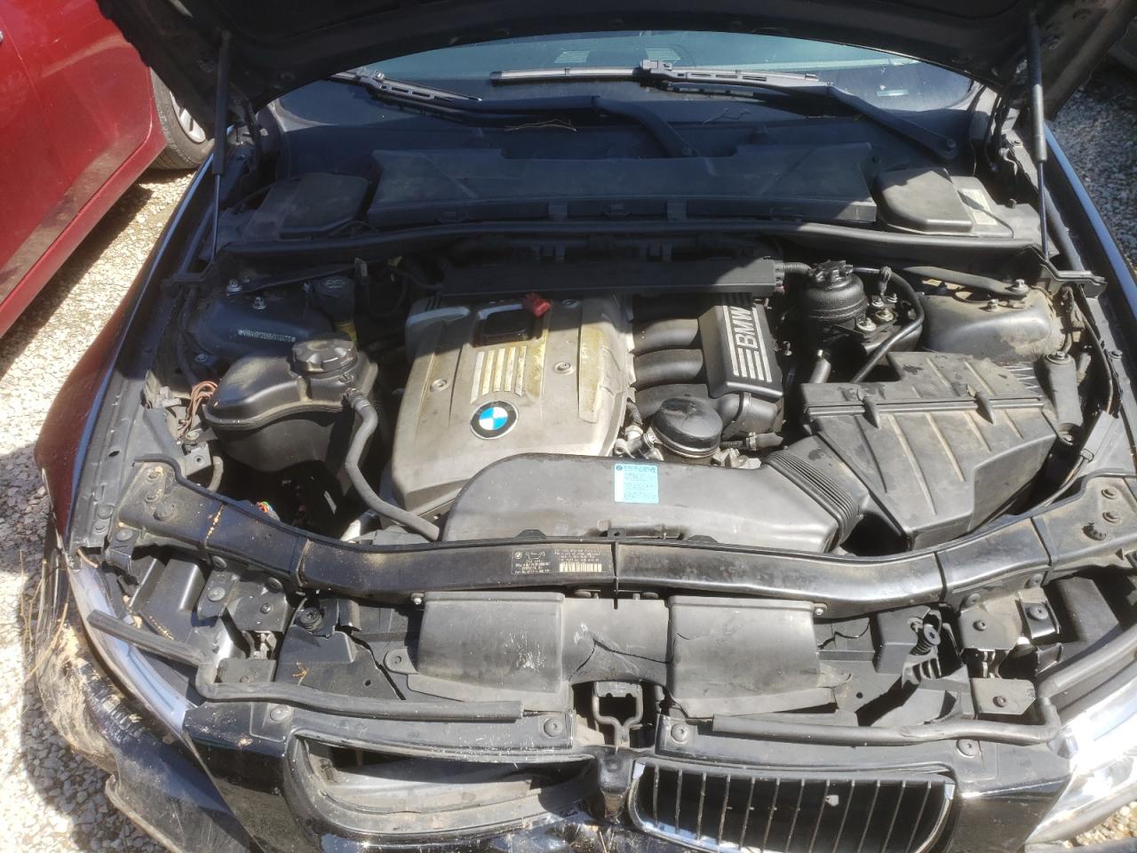 Photo 7 from auction – 2006 BMW 325 I with VIN WBAVB13566KX49473