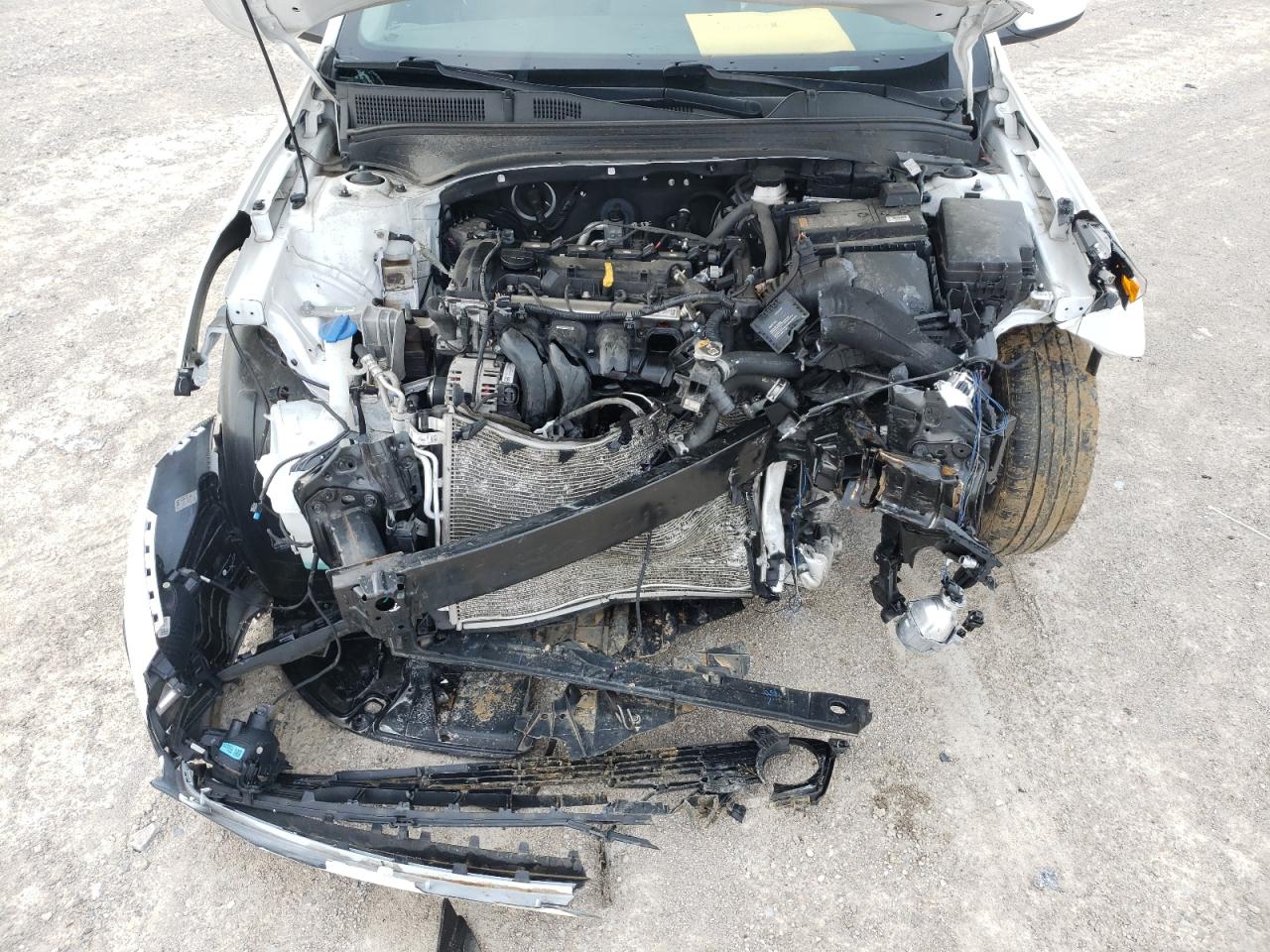 Photo 17 from auction – 2019 KIA FORTE FE with VIN 3KPF24AD5KE104667