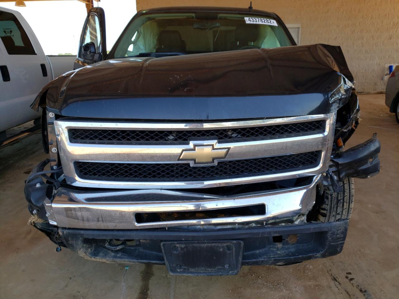 Photo 7 from auction – 2009 CHEVROLET SILVRK1500 with VIN 1GCEK29019Z110384