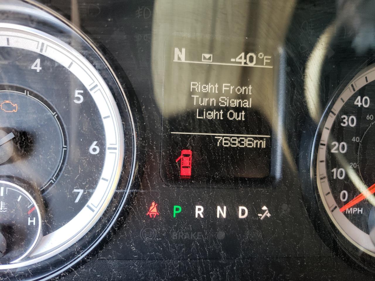 Photo 8 from auction – 2017 RAM 1500 SLT with VIN 1C6RR6TT9HS584766