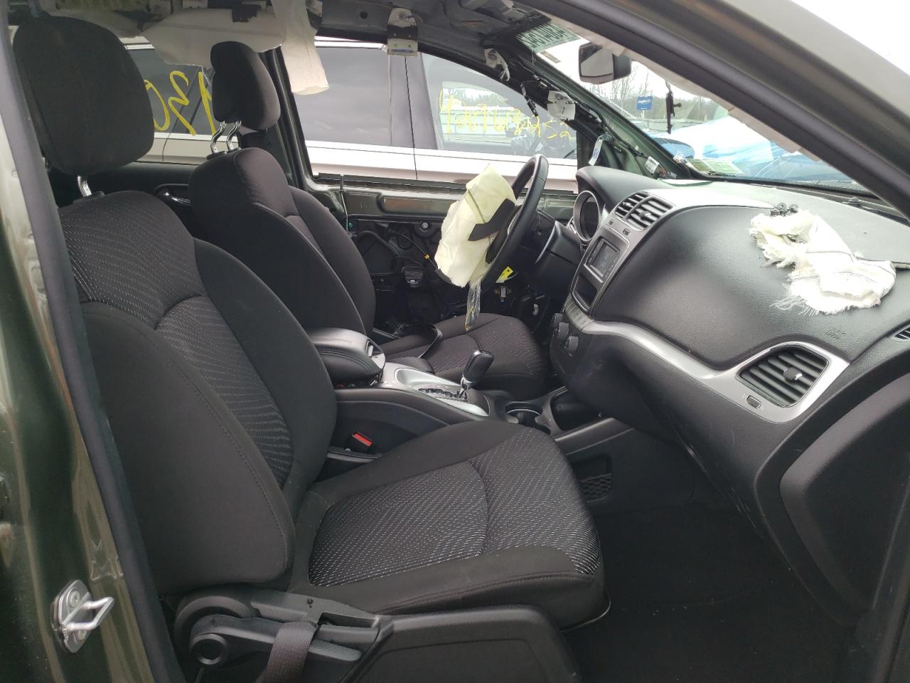 Photo 18 from auction – 2019 DODGE JOURNEY SE with VIN 3C4PDCBB3KT837883