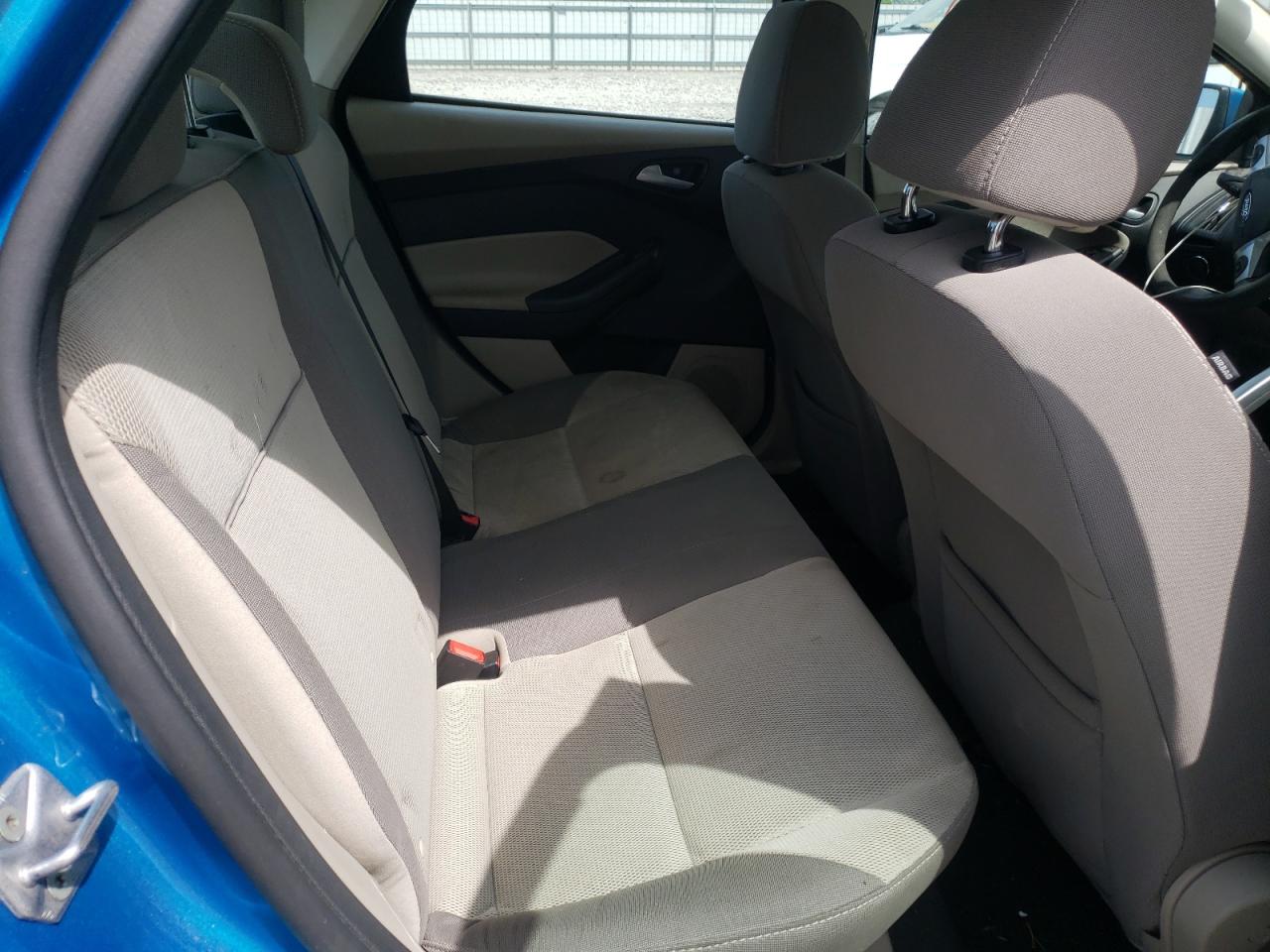 Photo 6 from auction – 2014 FORD FOCUS SE with VIN 1FADP3F20EL107214