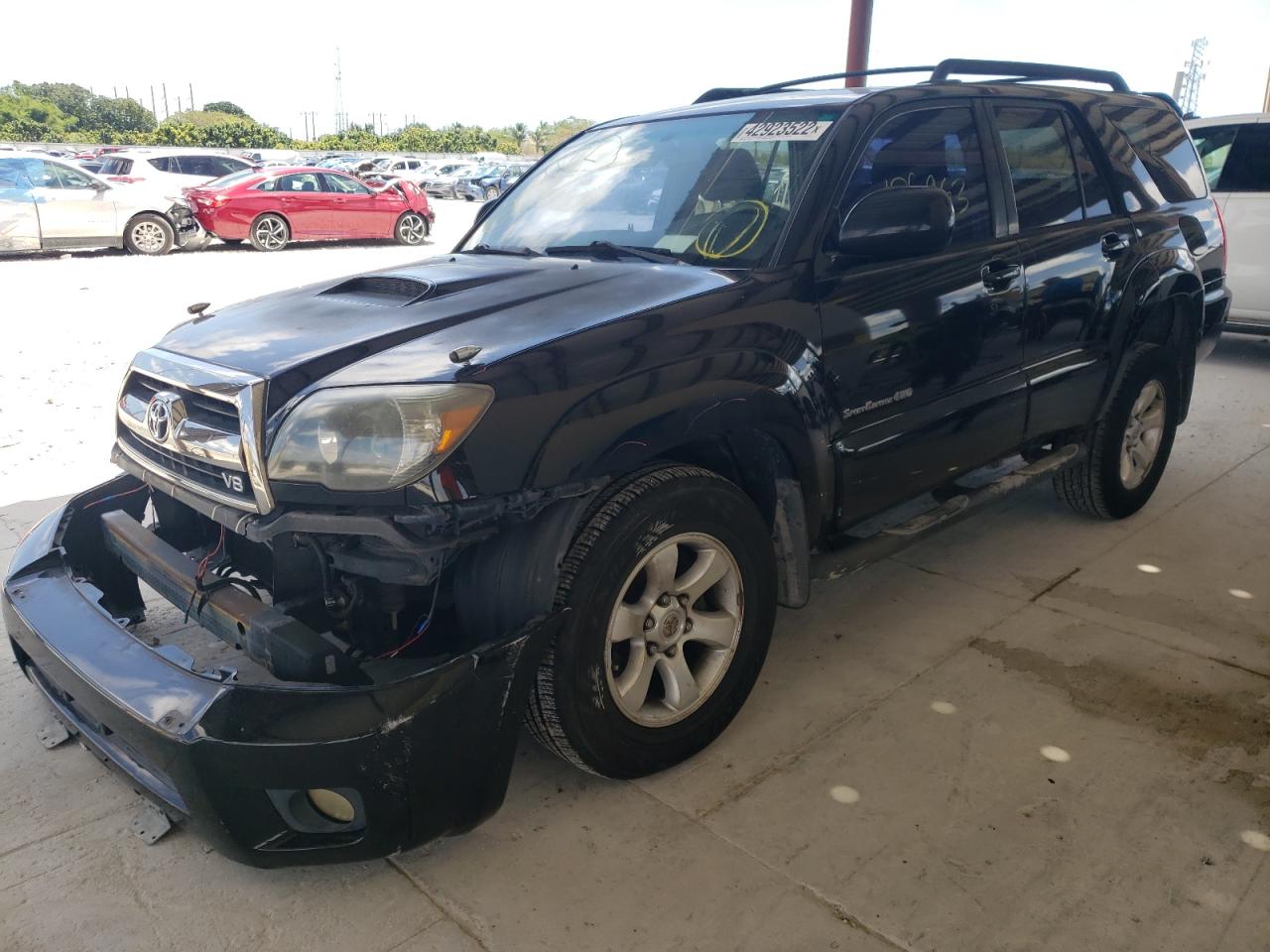 Photo 2 from auction – 2006 TOYOTA 4RUNNER SR with VIN JTEBT14R860058179