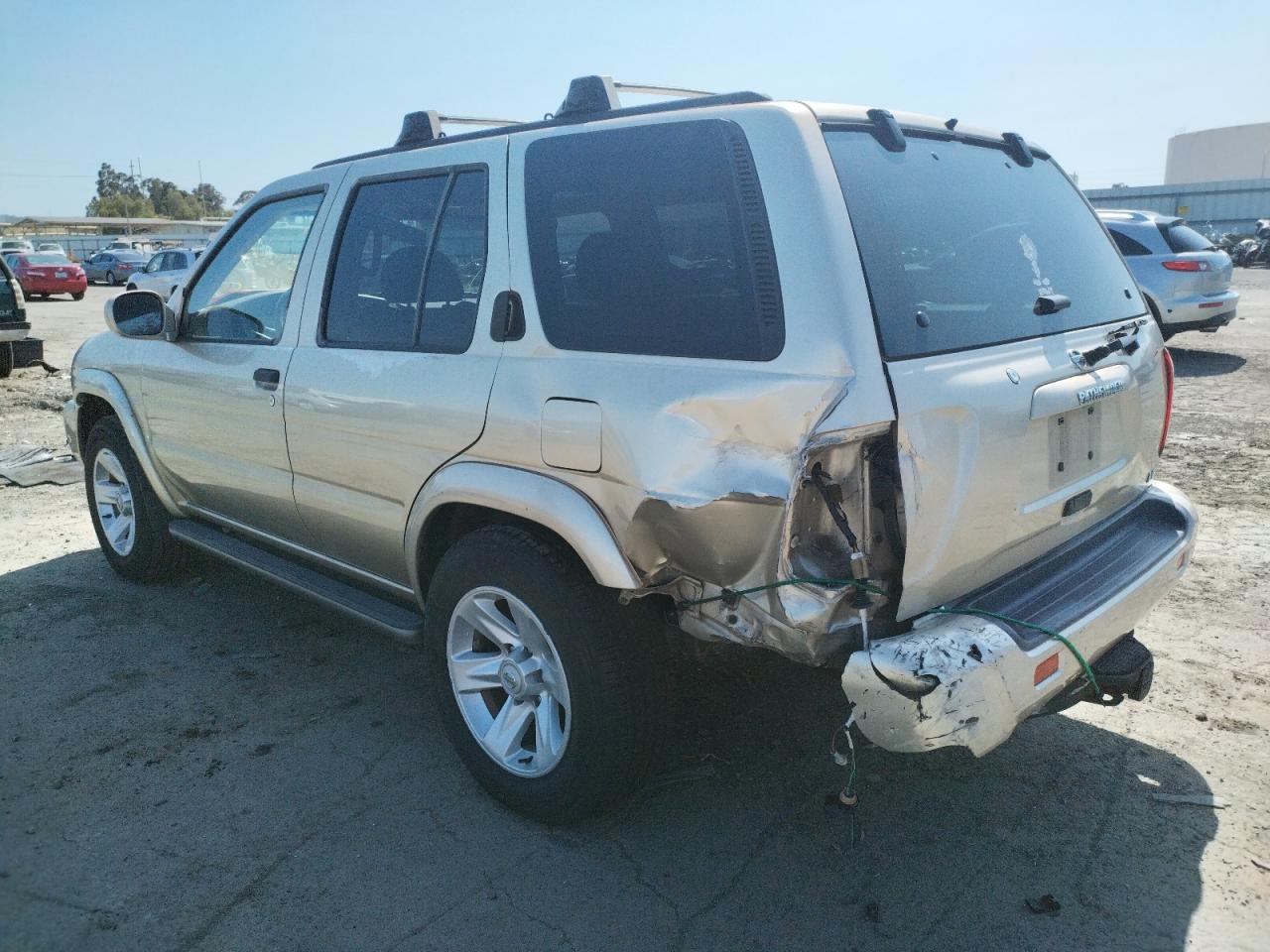 Photo 3 from auction – 2003 NISSAN PATHFINDER with VIN JN8DR09YX3W819961