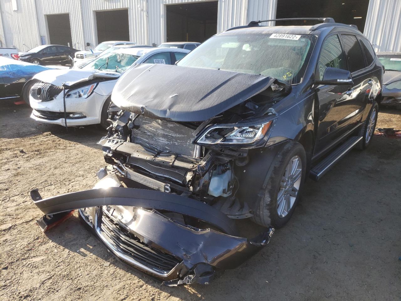 Photo 2 from auction – 2015 CHEVROLET TRAVERSE L with VIN 1GNKRGKD9FJ263816