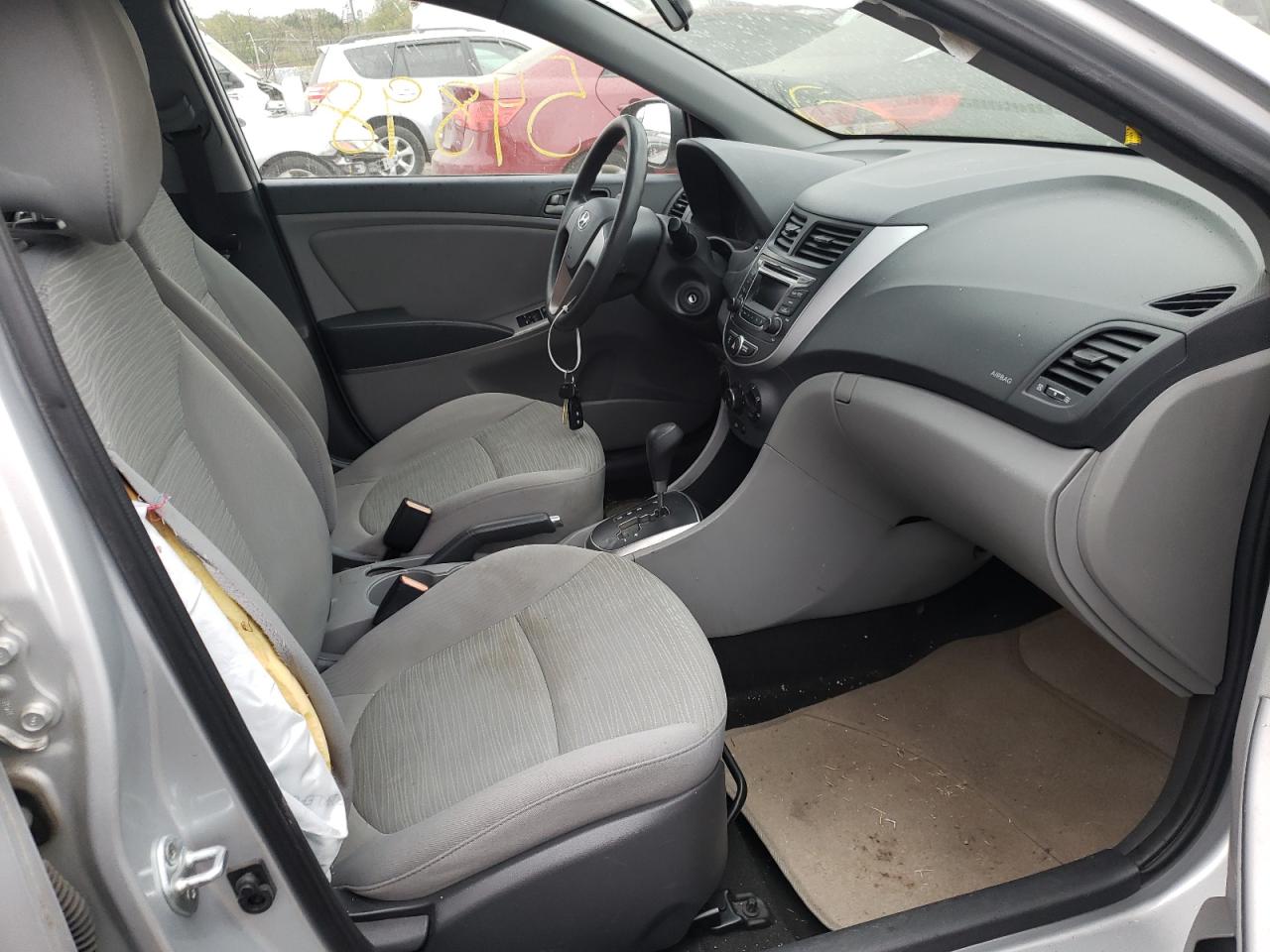 Photo 5 from auction – 2015 HYUNDAI ACCENT GLS with VIN KMHCT4AE1FU902188