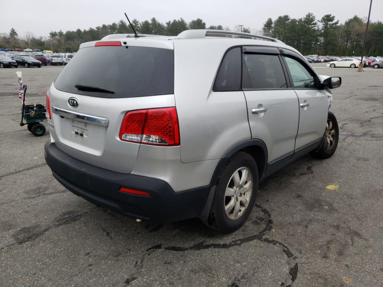 Photo 4 from auction – 2012 KIA SORENTO BA with VIN 5XYKT4A67CG197144