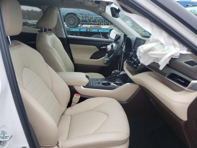 Photo 5 from auction – 2022 TOYOTA HIGHLANDER with VIN 5TDGZRBHXNS183486