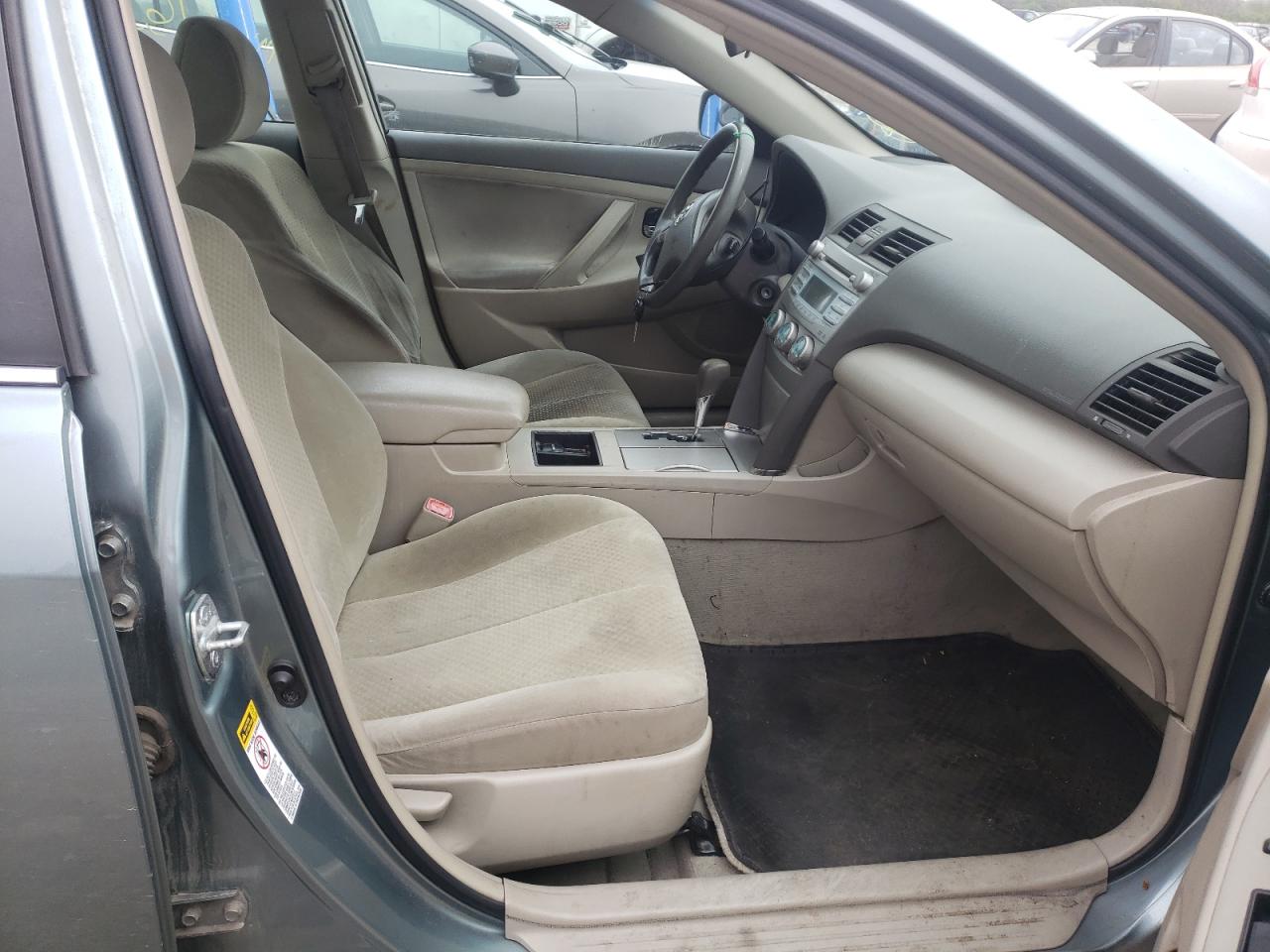 Photo 5 from auction – 2007 TOYOTA CAMRY with VIN 4T1BE46K97U676729