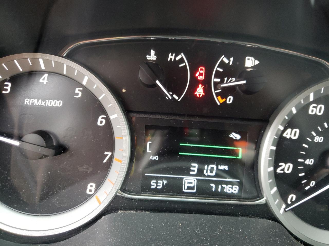 Photo 8 from auction – 2015 NISSAN SENTRA S with VIN 3N1AB7AP2FY304158