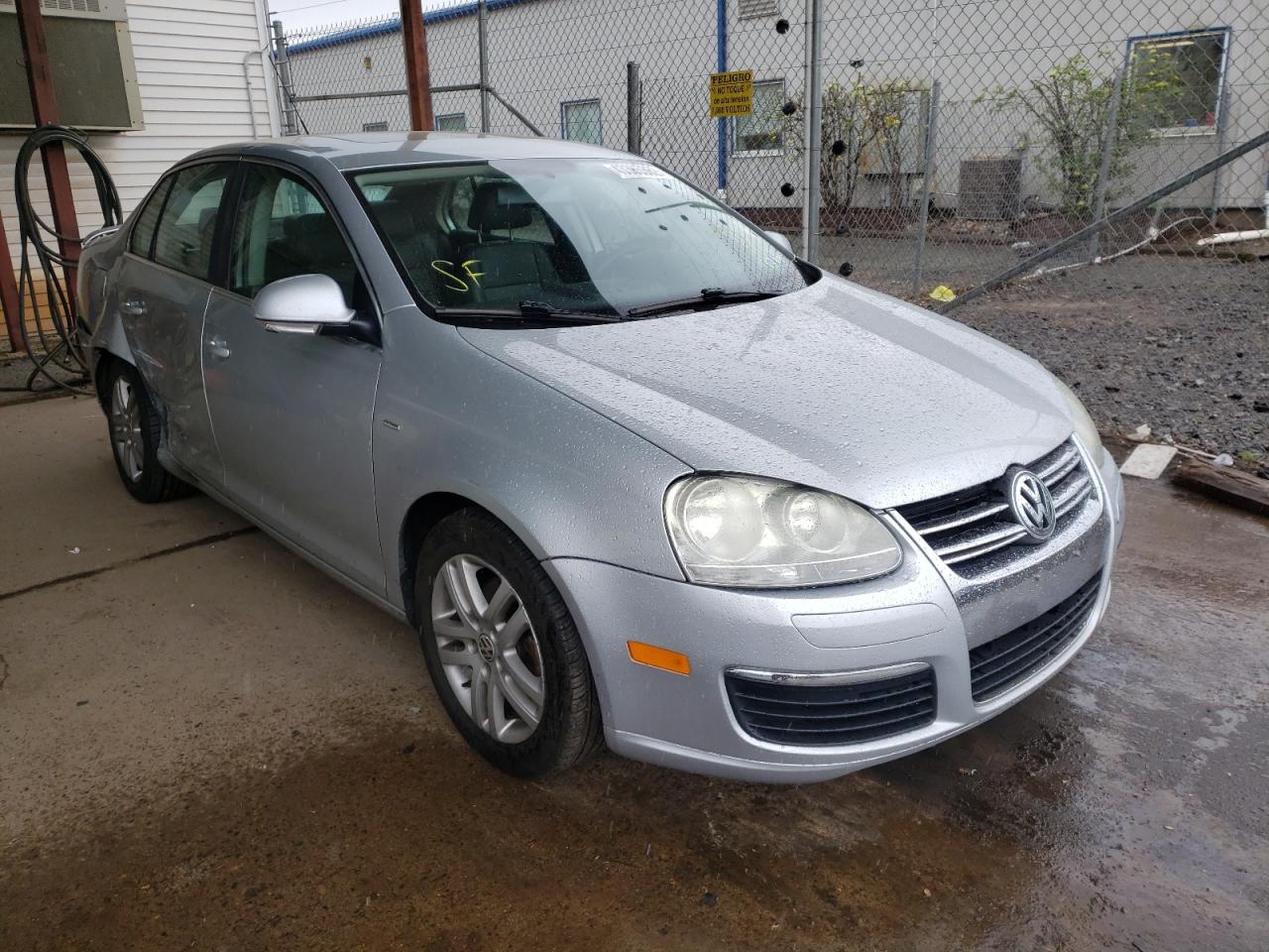 Photo 1 from auction – 2007 VOLKSWAGEN JETTA WOLF with VIN 3VWEG71KX7M144783