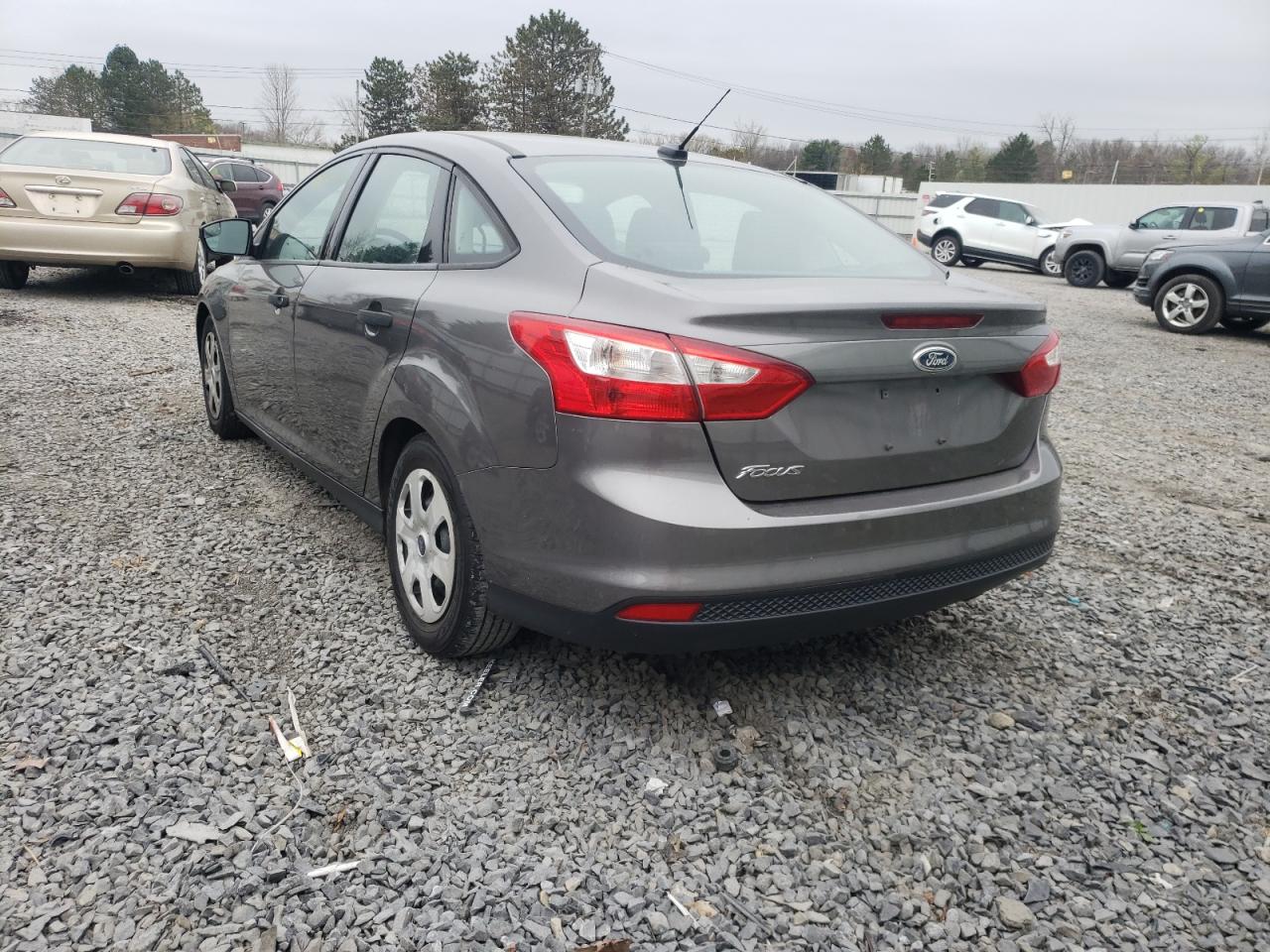 Photo 3 from auction – 2014 FORD FOCUS S with VIN 1FADP3E27EL249318