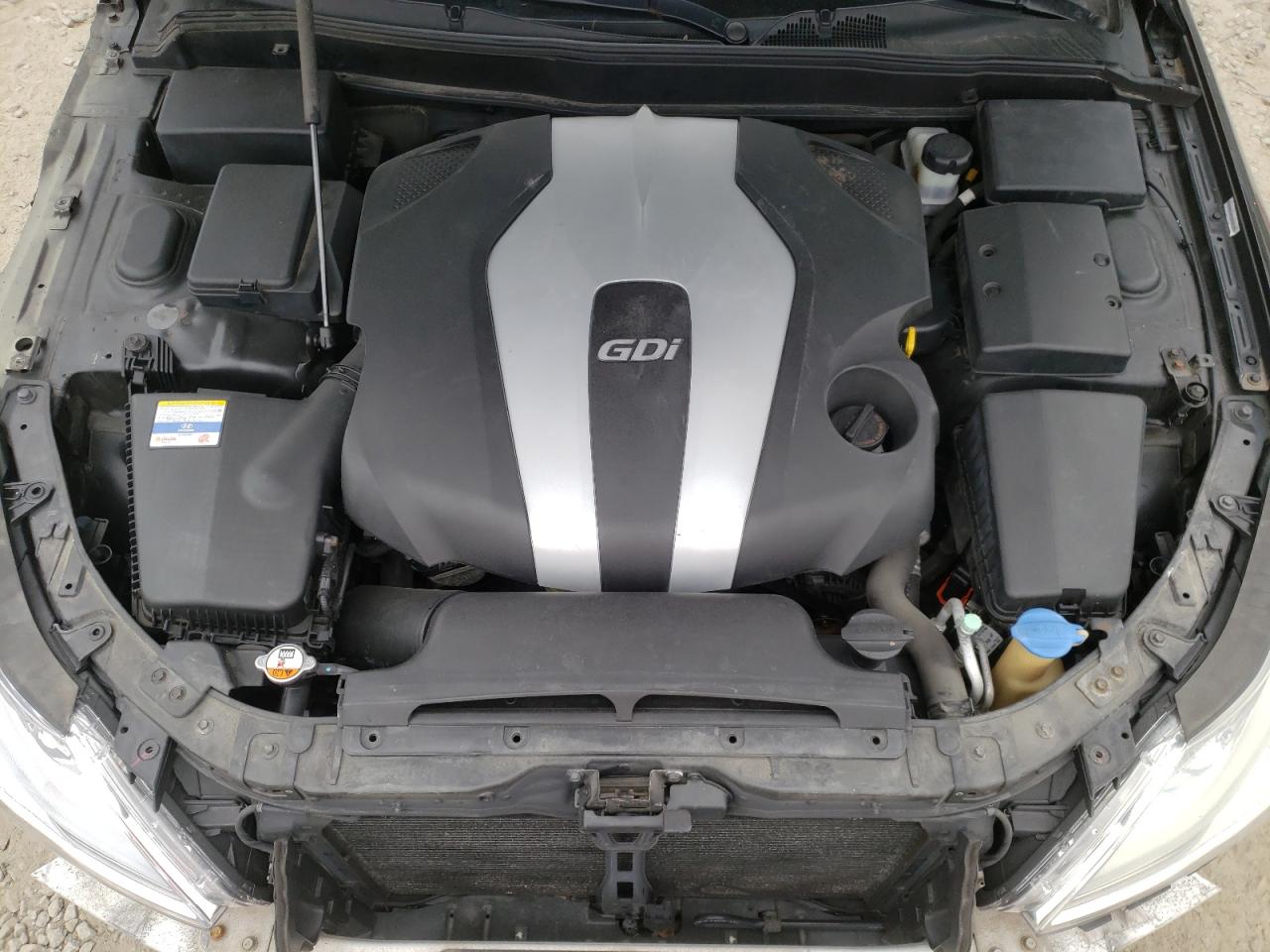 Photo 7 from auction – 2012 HYUNDAI GENESIS 3. with VIN KMHGC4DD1CU184397