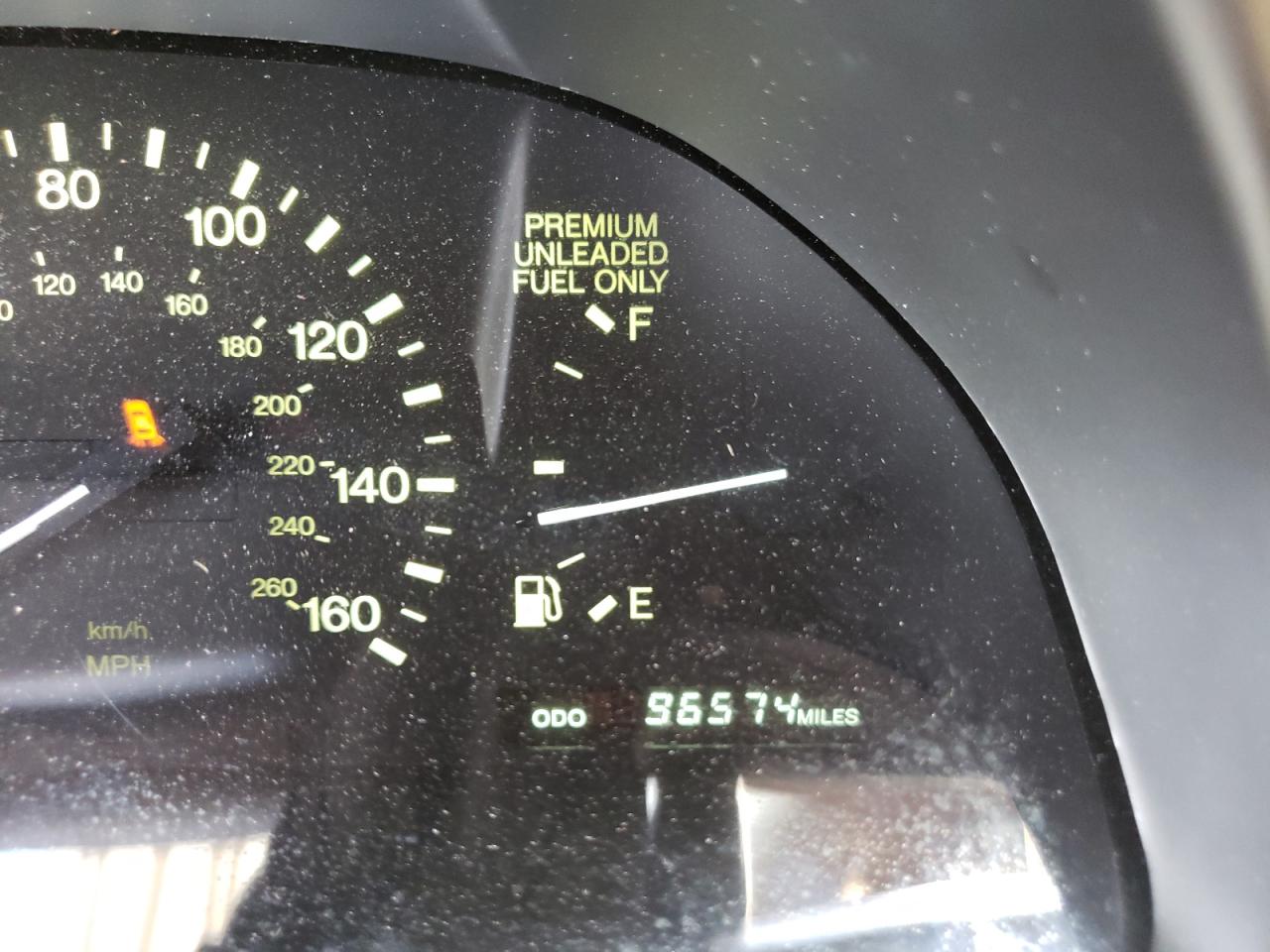 Photo 8 from auction – 1993 LEXUS LS 400 with VIN JT8UF11E8P0185018