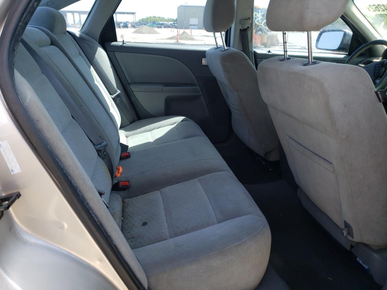 Photo 6 from auction – 2007 FORD FIVE HUNDR with VIN 1FAHP24137G152911