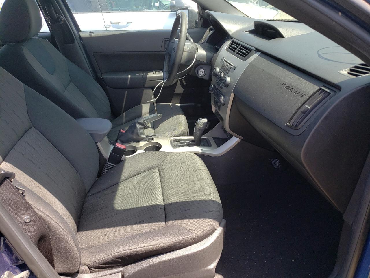 Photo 5 from auction – 2009 FORD FOCUS SE with VIN 1FAHP35N99W261213