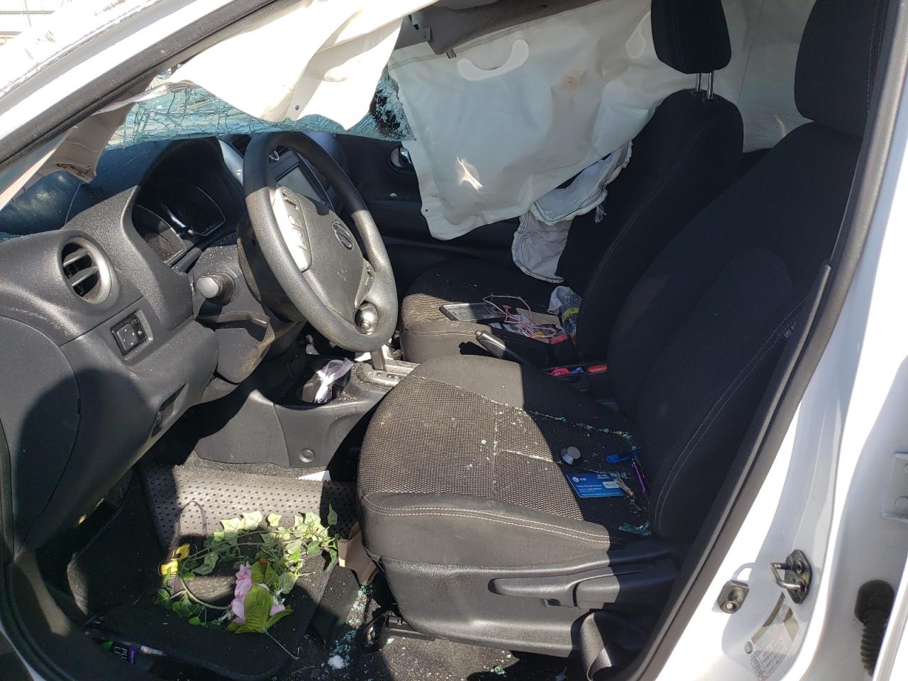 Photo 5 from auction – 2019 NISSAN VERSA S with VIN 3N1CN7AP1KL809468