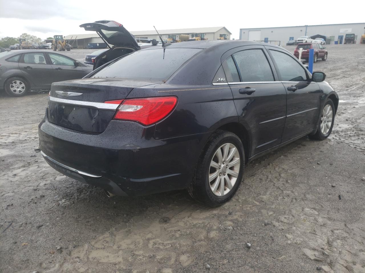 Photo 4 from auction – 2011 CHRYSLER 200 TOURIN with VIN 1C3BC1FG7BN552888