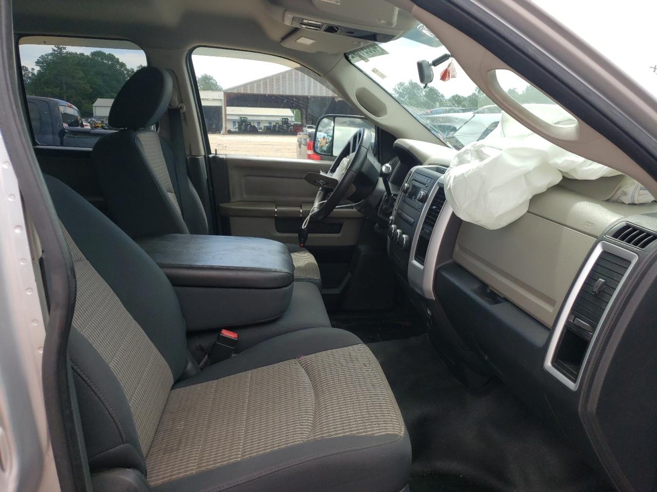 Photo 5 from auction – 2011 DODGE RAM 1500 with VIN 1D7RV1GT0BS583021