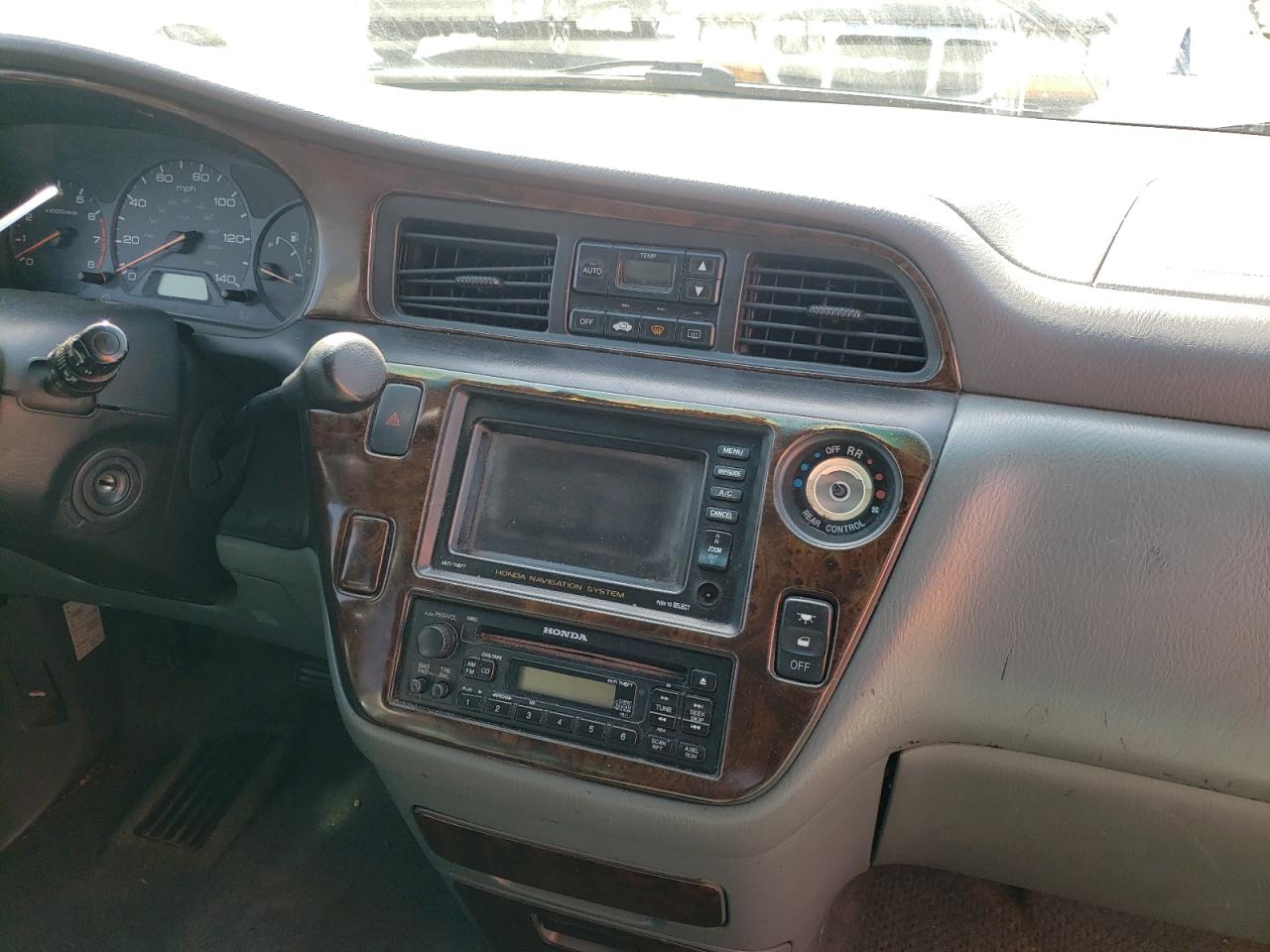 Photo 9 from auction – 2002 HONDA ODYSSEY EX with VIN 2HKRL18732H527848