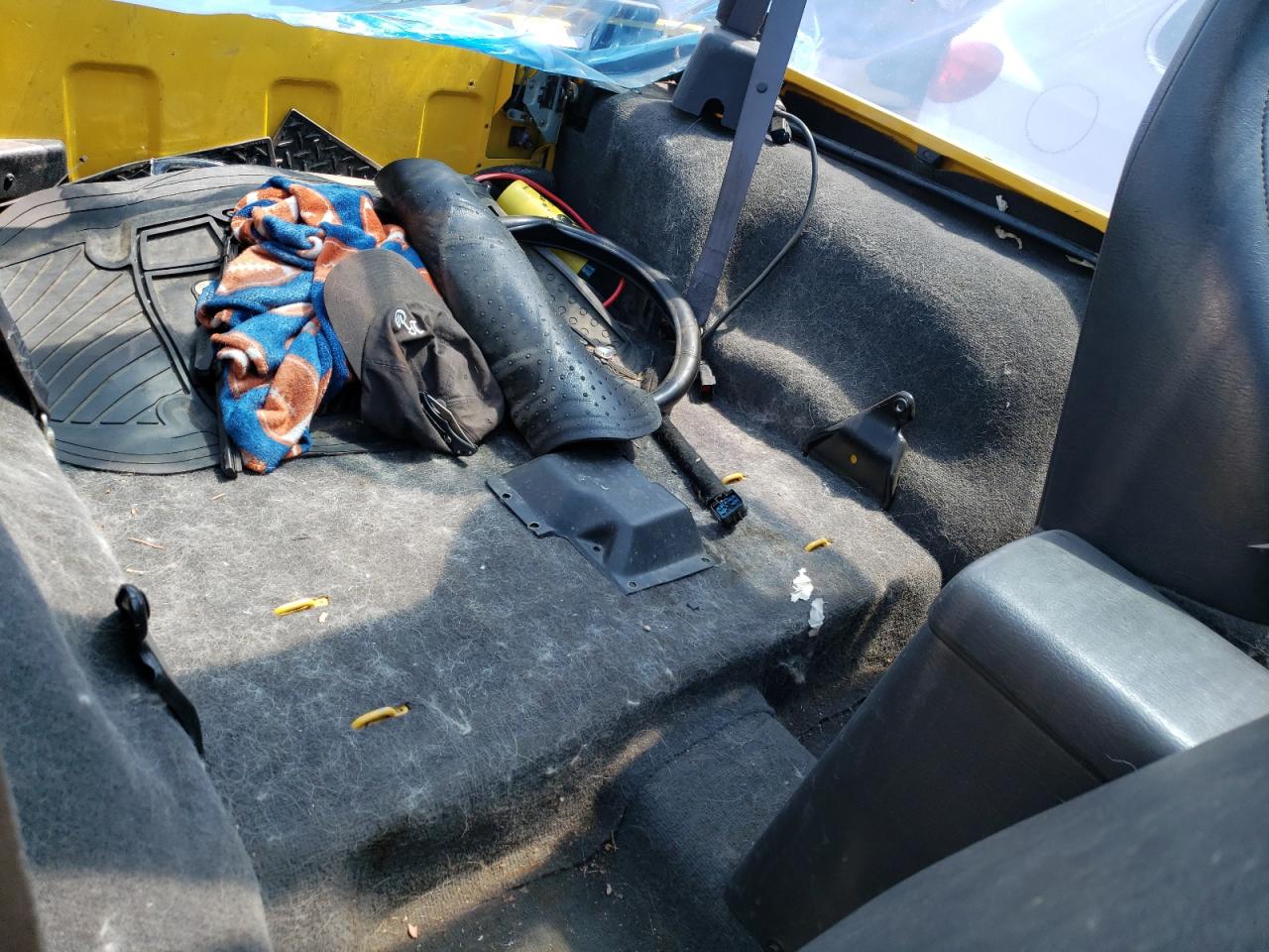 Photo 6 from auction – 2000 JEEP WRANGLER / with VIN 1J4FA49S1YP736879