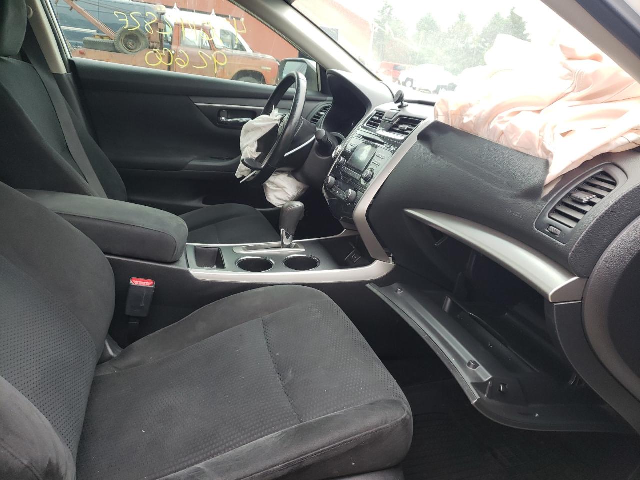 Photo 5 from auction – 2015 NISSAN ALTIMA 2.5 with VIN 1N4AL3AP0FC158179