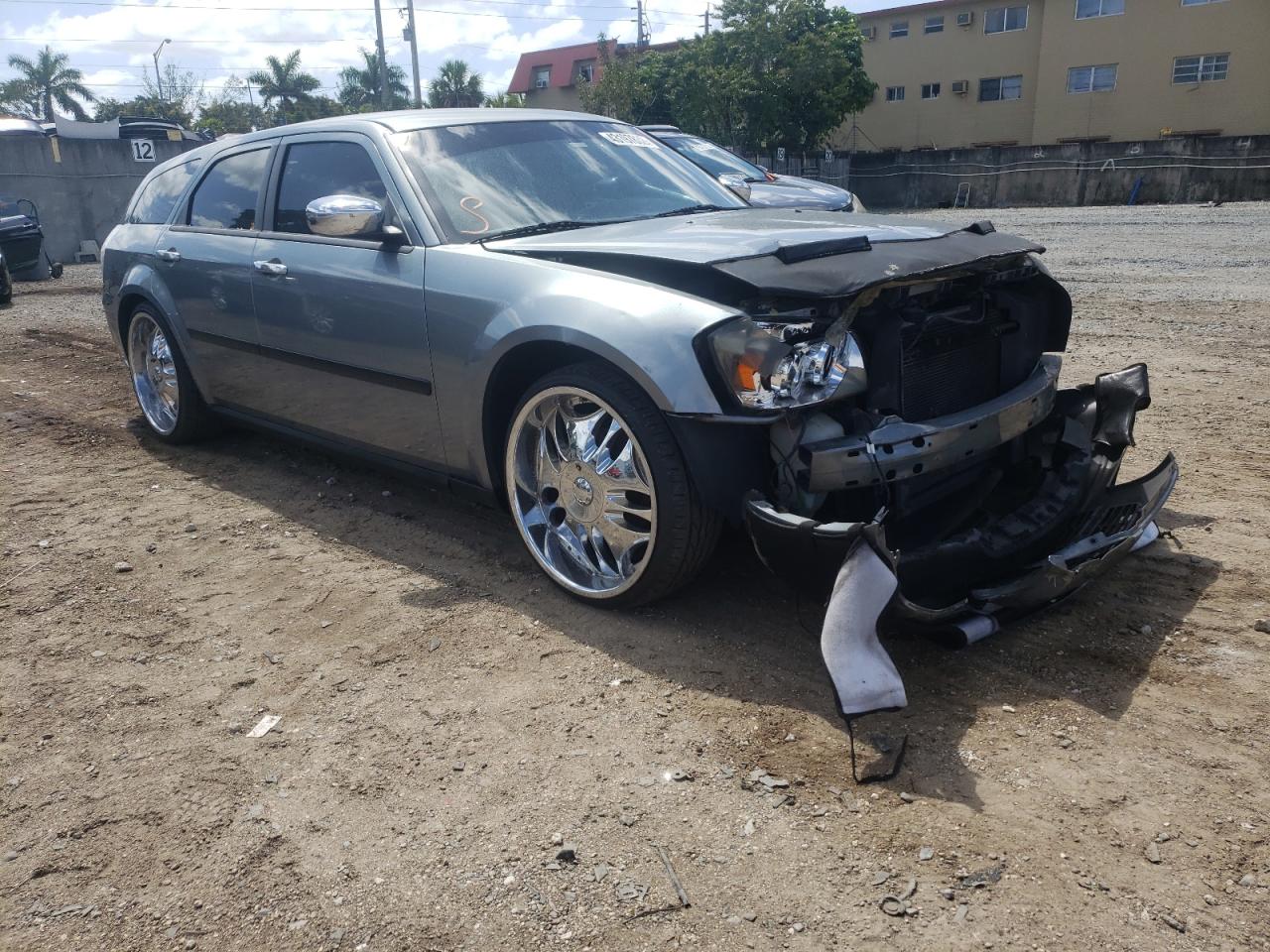 Photo 13 from auction – 2006 DODGE MAGNUM SE with VIN 2D4FV47T76H510856