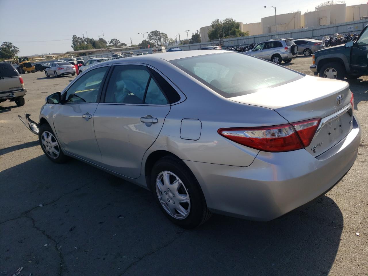 Photo 3 from auction – 2015 TOYOTA CAMRY LE with VIN 4T1BF1FK1FU968336