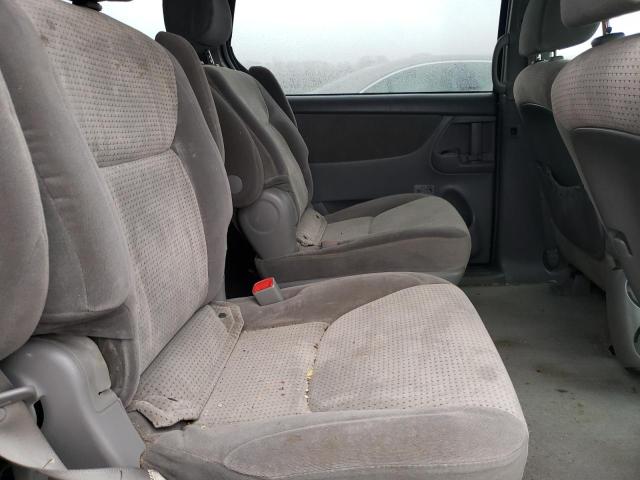 Photo 6 from auction – 2010 TOYOTA SIENNA LE with VIN 5TDJK4CC1AS032983
