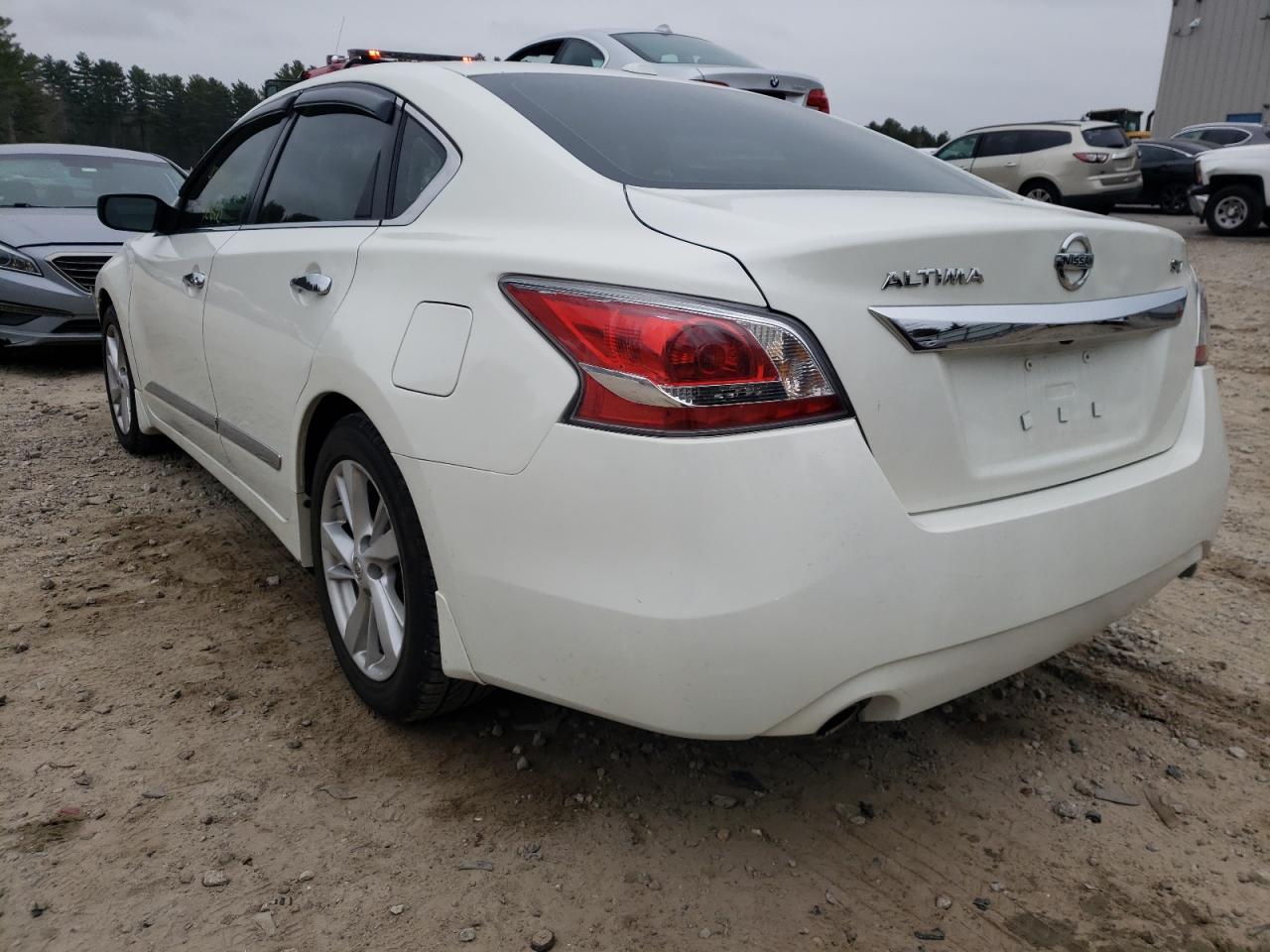 Photo 3 from auction – 2015 NISSAN ALTIMA 2.5 with VIN 1N4AL3AP0FC158179