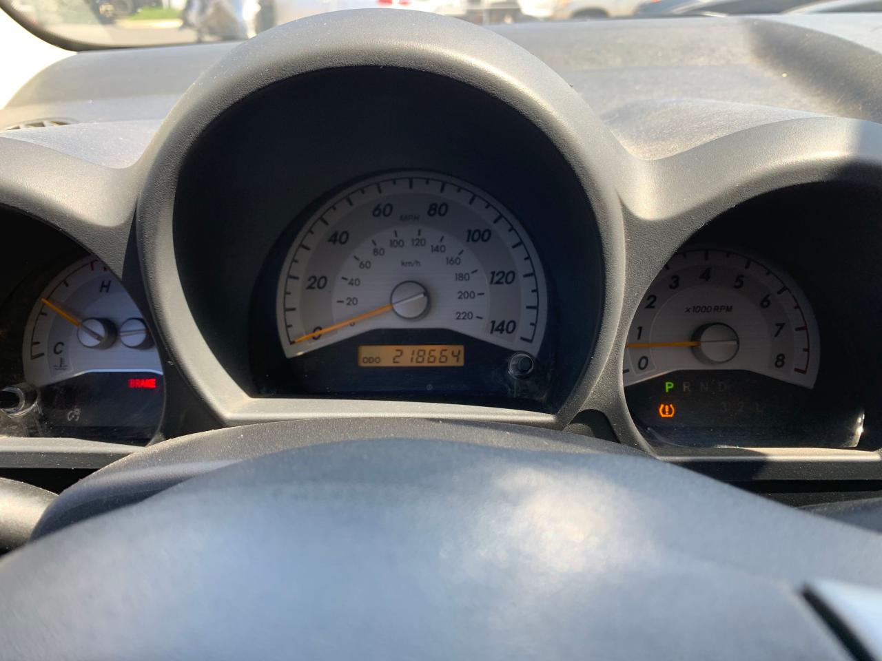 Photo 8 from auction – 2006 TOYOTA SCION TC with VIN JTKDE177860068804
