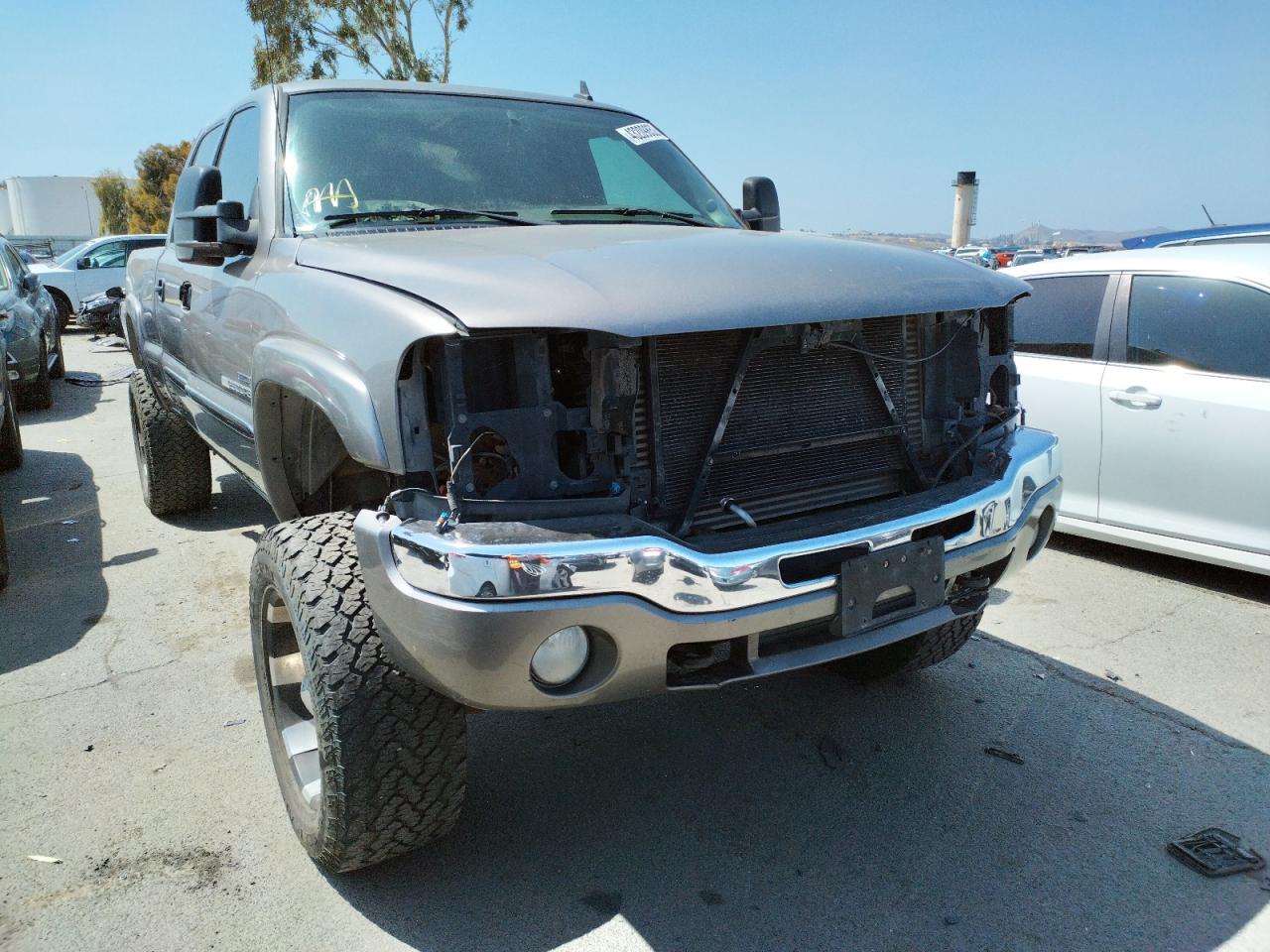 GMC SIERRA K25 2007 with VIN 1GTHK23D97F105375 - Photo from auction