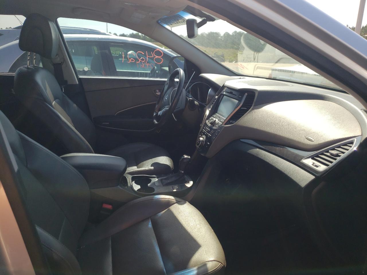 Photo 5 from auction – 2016 HYUNDAI SANTA FE S with VIN KM8SR4HF0GU141244